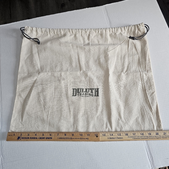 Duluth Trading Co Light Tan Canvas Drawstring Dust Bag Approx 17.5" x 21" Large - Picture 9 of 12